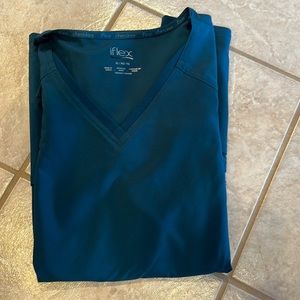 CHEROKEE IFLEX SCRUB TOP
